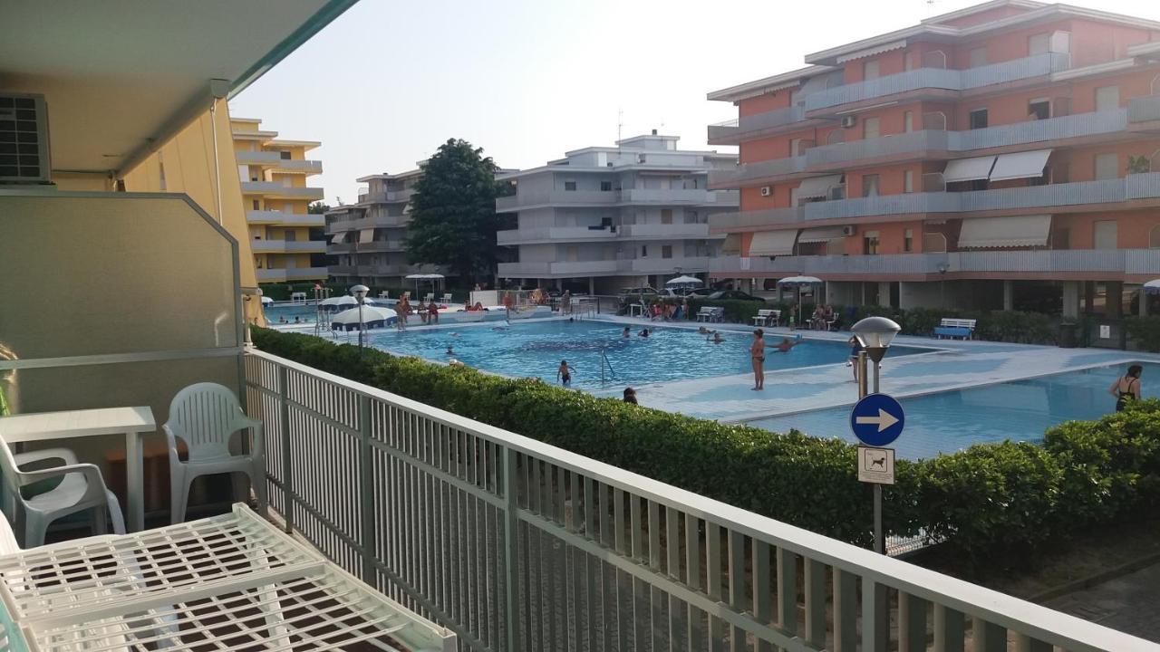 Residence Valbella - Geturhotels Bibione Room photo